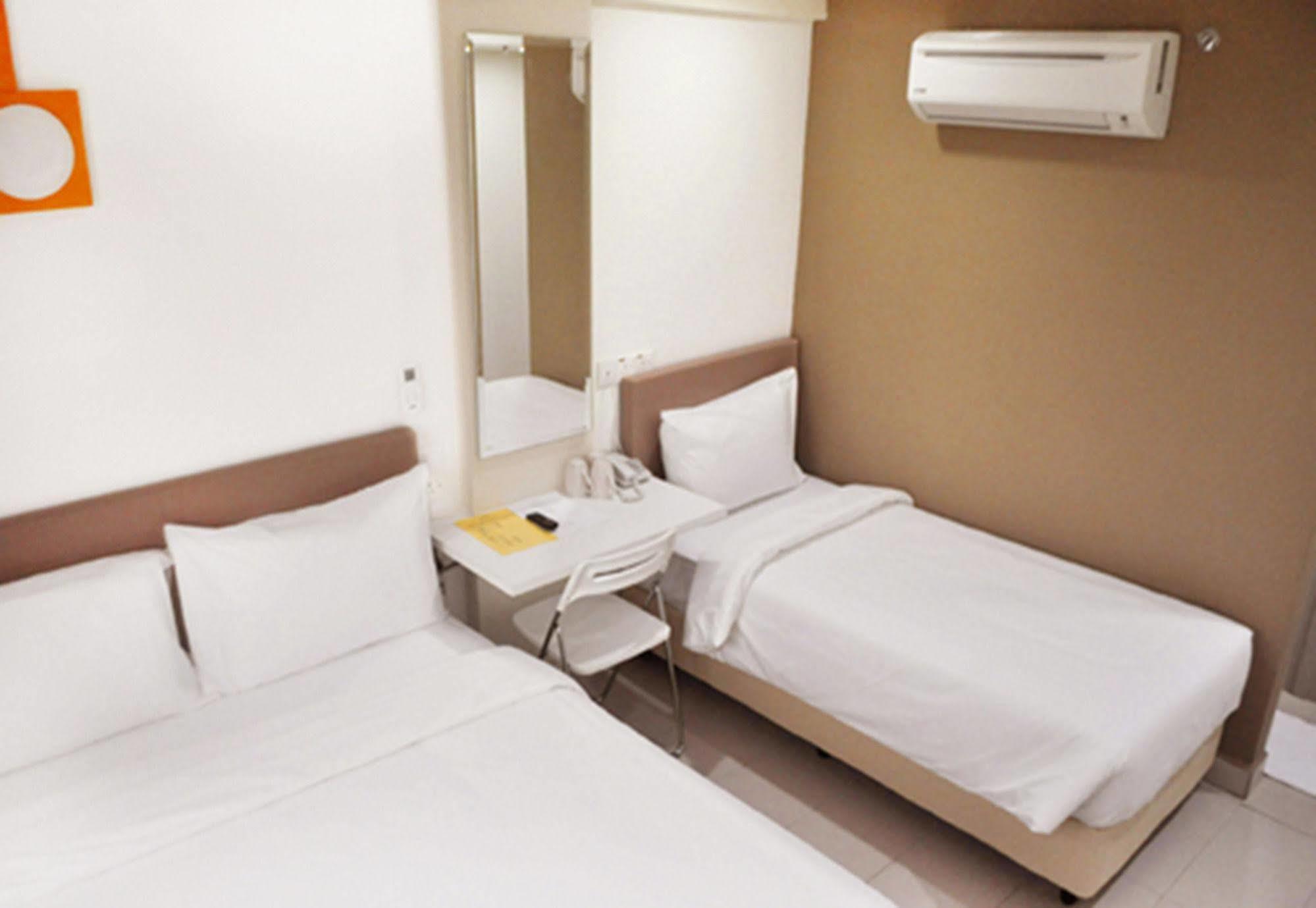 YY318 Hotel Kuala Lumpur Buitenkant foto